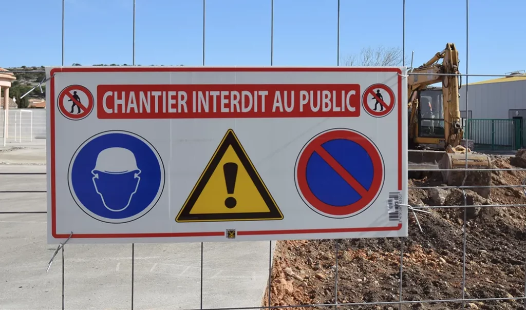 Signalétique de sécurité et réglementation